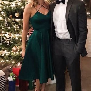 Elegant Emerald Green Dress!